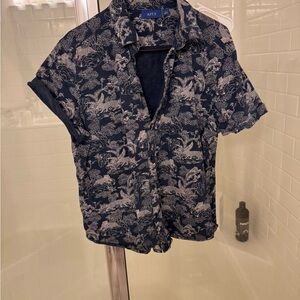 Apt. 9 Blue Casual Button Down Shirt with Nature-Inspired Print